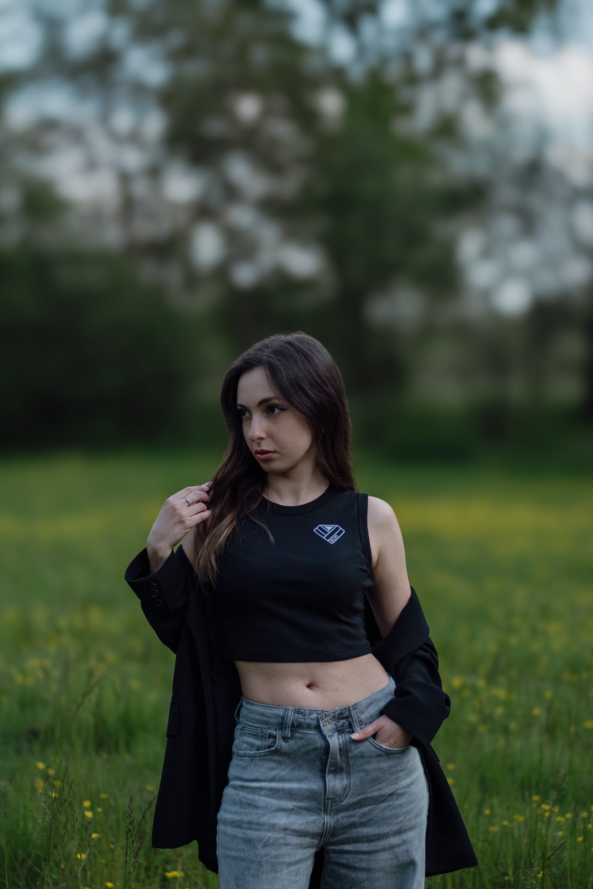 top a costine nero fronte