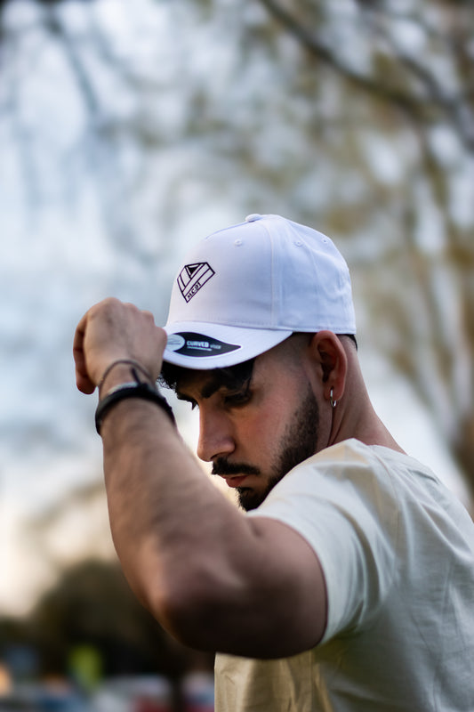 cappello bianco uomo